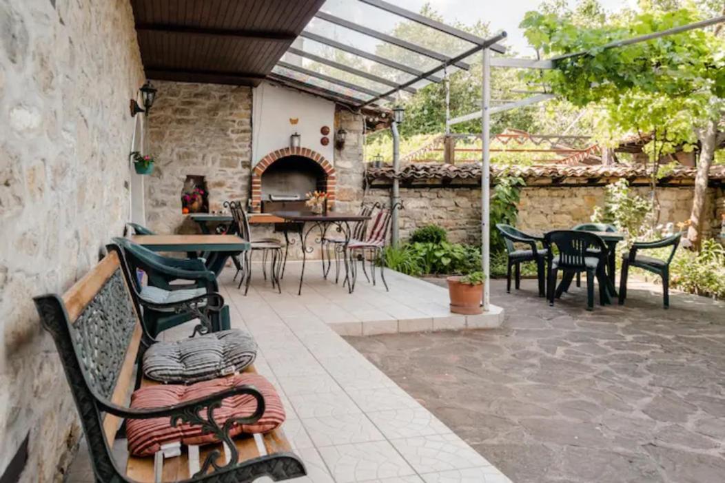 Guest House Geranium Arbanasi Exterior photo